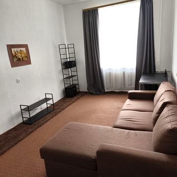 Академіка Філатова пров., 3/1