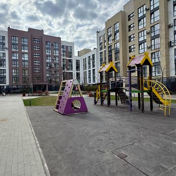 Промислова вул., 1-Ж