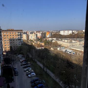 Генерала М. Тарнавського вул., 5