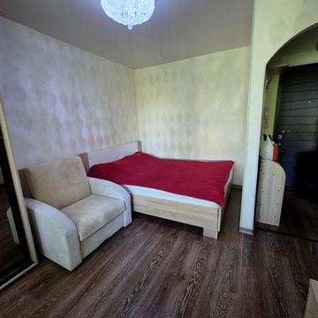 Парусна вул. (Героїв Сталінграду), 2