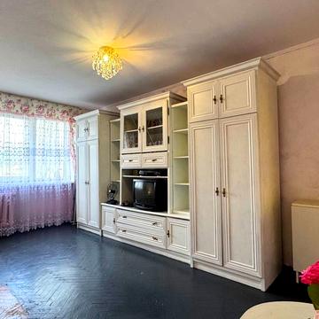 Польова вул., 30