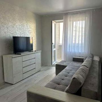 Червоної Калини просп. (Володимира Маяковського), 20-В