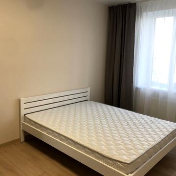 Шевченка вул., (Будинок 1)