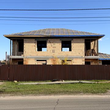 Левка Ревуцького вул., 1