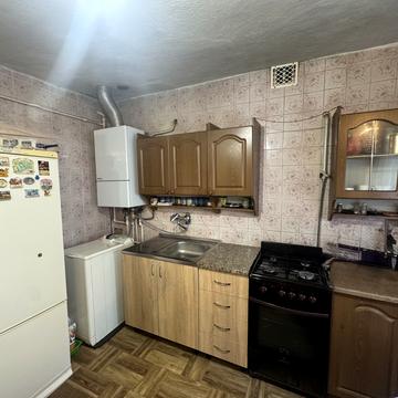 Крутий узвіз