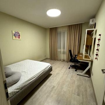 Сергія Колоса вул., 1-Б