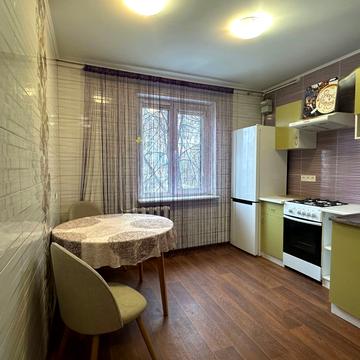 Сімї Глодан вул., 17