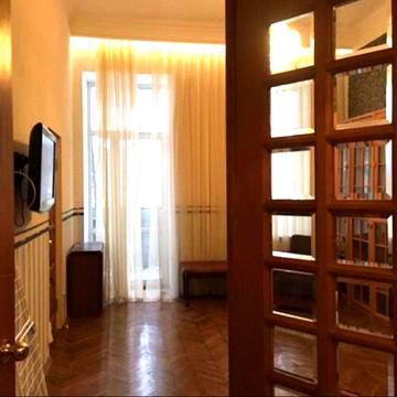 Євгена Чикаленка вул. (Пушкінська), 41