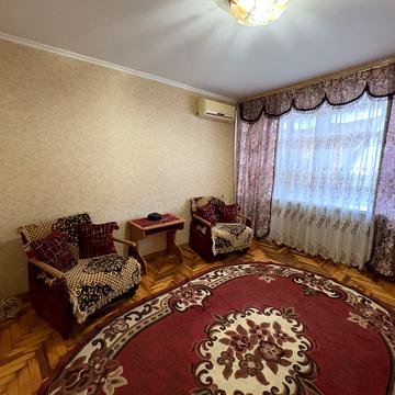 Запорізького Козацтва вул., 19а