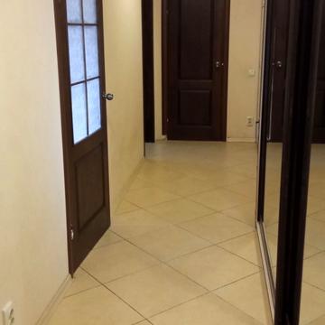 Червоної Калини просп. (Володимира Маяковського), 68