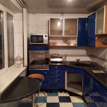 Садовий проїзд, 22