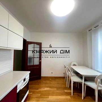 Єлизавети Чавдар вул., 34