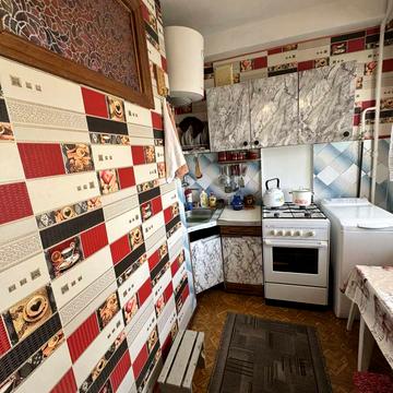 Борщагівська вул., 99