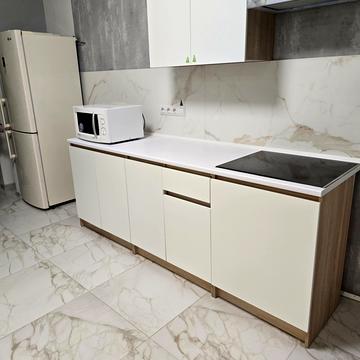 Павла Чубинського вул., 7