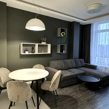 Жилянська вул., 68