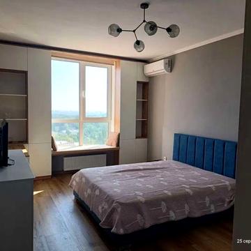 Івана Виговського вул. (Маршала Гречка), 12-К