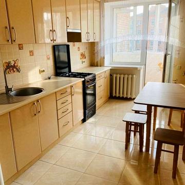 Водопровідна вул., 45