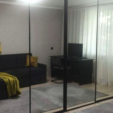 Шота Руставелі вул., 8а