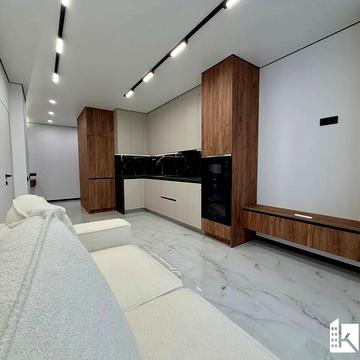 Ленкавського вул., (Будинок L4)