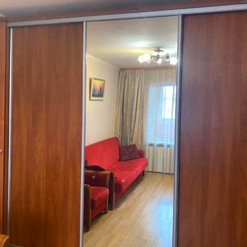 Гната Юри вул., 1