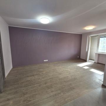 Привокзальна пл., 24