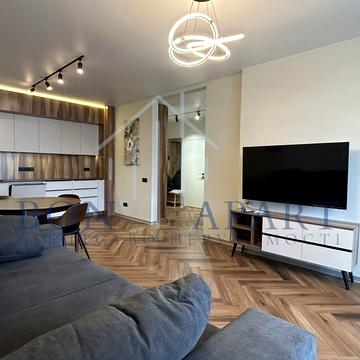 Генерала Грекова вул., 4