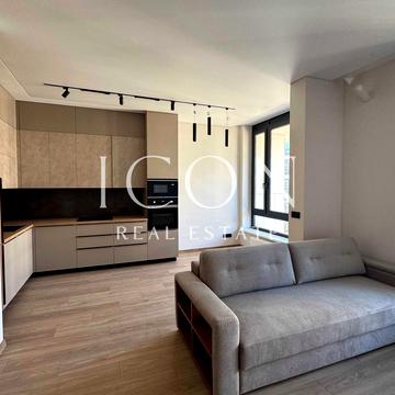 Ґарета Джонса вул. (Сімї Хохлових), 12-А