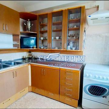 Ігоря Шамо бульв. (Олексія Давидова), 19