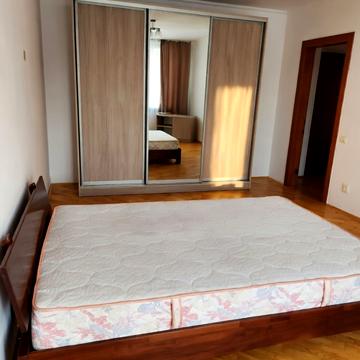 Михайла Гориня вул. (), 39