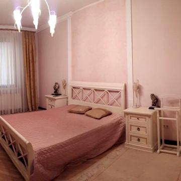 Володимира Івасюка просп. (Героїв Сталінграду), 17-А