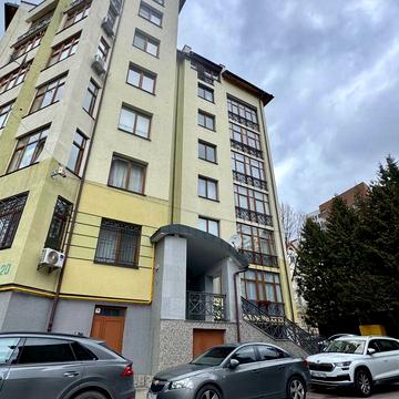 Іллі Мечникова вул., 20