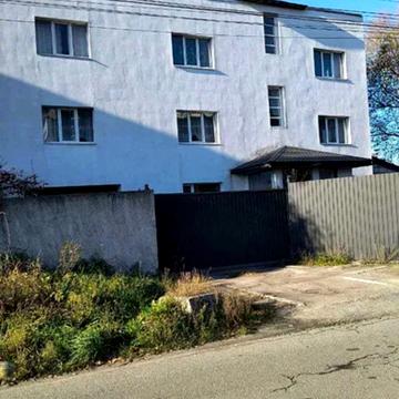 Інститутська вул., 97