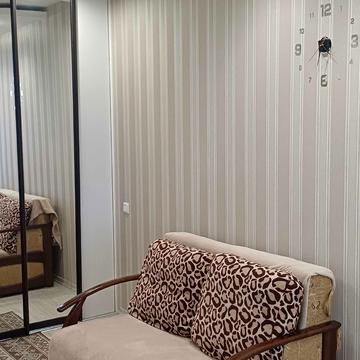 Павла Лі пров. (Московський), 2-Б