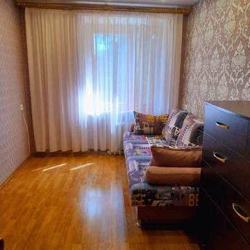 Академіка Янгеля вул., 10