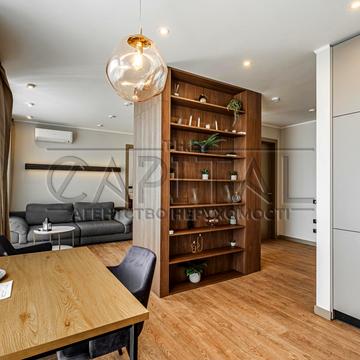 Зарічна вул., 2 к1