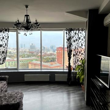 Королеви Єлизавети ІІ вул. (Глинки), 2