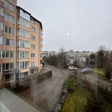 Богдана-Ігора Антонича вул., 2