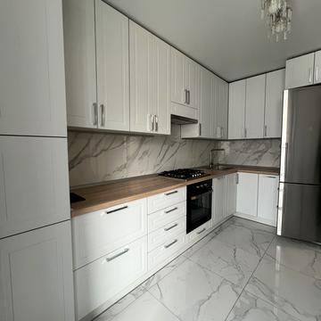 Київська вул., 9-Б