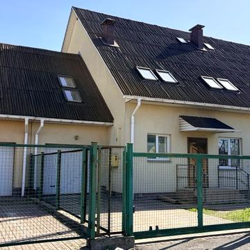 Незалежності вул., 1