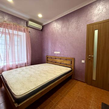 Степана Бандери вул. (Шмідта), 17