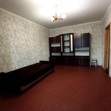 Ревуцького вул., 7