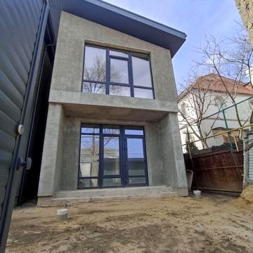 Євгена Чикаленка вул.