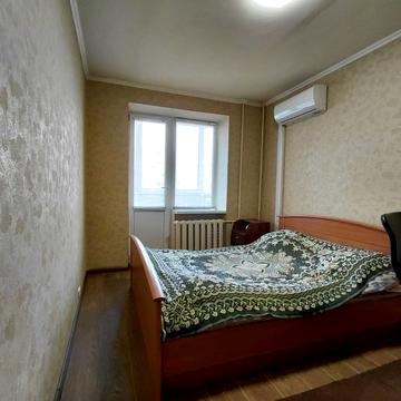 Дубнівська вул., 12