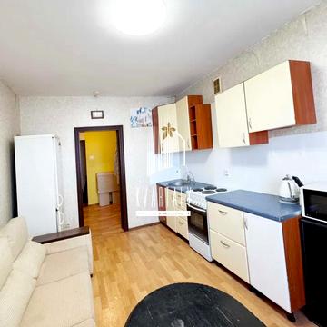 Милославська вул., 4