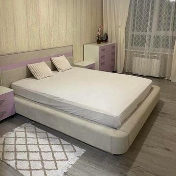 Сімейна вул., 4