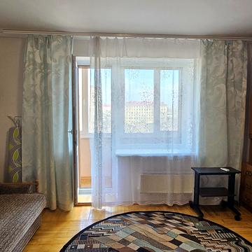 Дачна вул. (Бориса Гаріна), 51