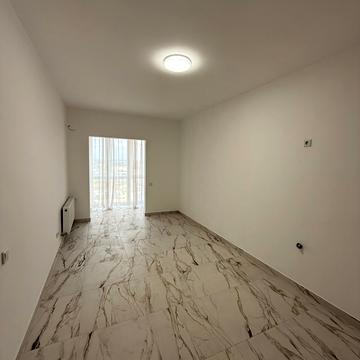 Біла вул., 1Б