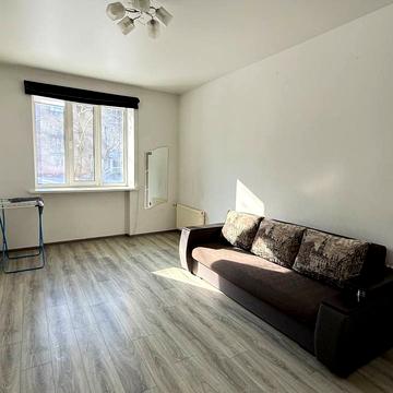 Соборна вул., 14