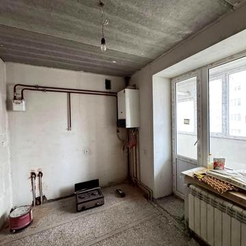 Тролейбусна вул., 24