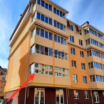 Тарасівська вул., 1